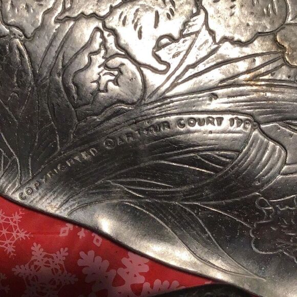 Serving platter beautiful Arthur Court Iris pattern - Picture 6 of 6